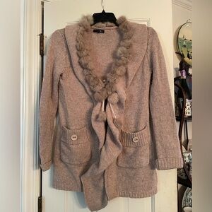 RYU Beige Fur trim Sweater/Jacket size Large